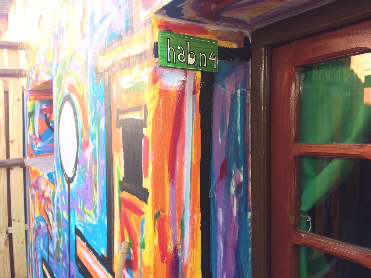 La Puerta Verde Hostel & Bar ウマウアカ エクステリア 写真